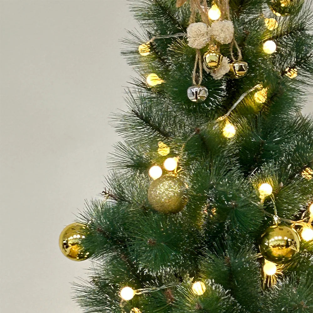 Green Artificial Christmas tree/with white needle leaves/with white snow, thin spruce leaf foam trees, shopping mall, window decoration, Christmas home decoration, 150/180cm