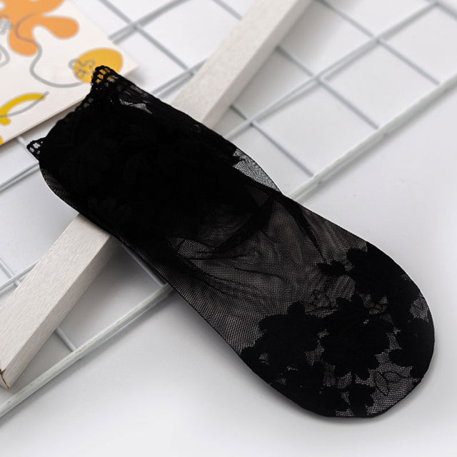 NEW Women Leaves Lace Invisible Socks Thin Ladies Lace Boat Socks Hollow Non-slip Shallow Socks Women