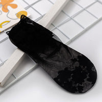 NEW Women Leaves Lace Invisible Socks Thin Ladies Lace Boat Socks Hollow Non-slip Shallow Socks Women