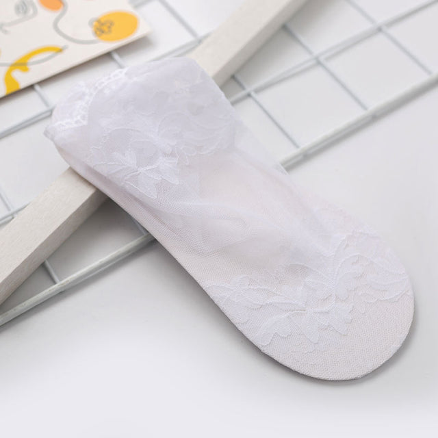 NEW Women Leaves Lace Invisible Socks Thin Ladies Lace Boat Socks Hollow Non-slip Shallow Socks Women