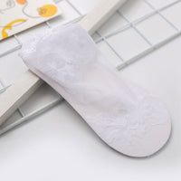 NEW Women Leaves Lace Invisible Socks Thin Ladies Lace Boat Socks Hollow Non-slip Shallow Socks Women
