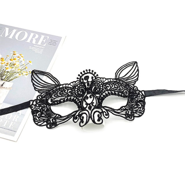 Women Hollow Lace Masquerade Face Mask Sexy Cosplay Prom Party Props Costume Halloween Masquerade Mask Nightclub Queen Eye Mask