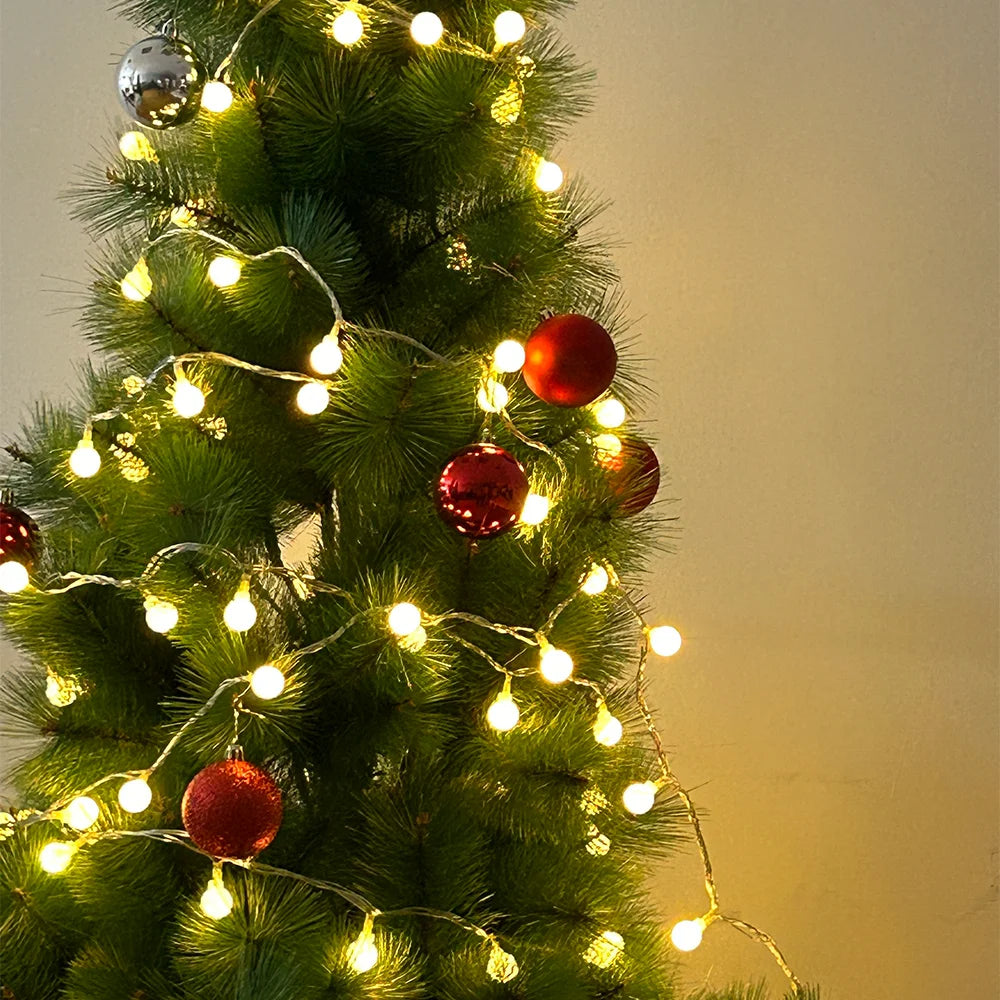 グリーン人工クリスマスツリー/白い針葉付き/白い雪付き、薄いトウヒの葉のフォームツリー、ショッピングモール、窓の装飾、クリスマスホームデコレーション、150/180cm 