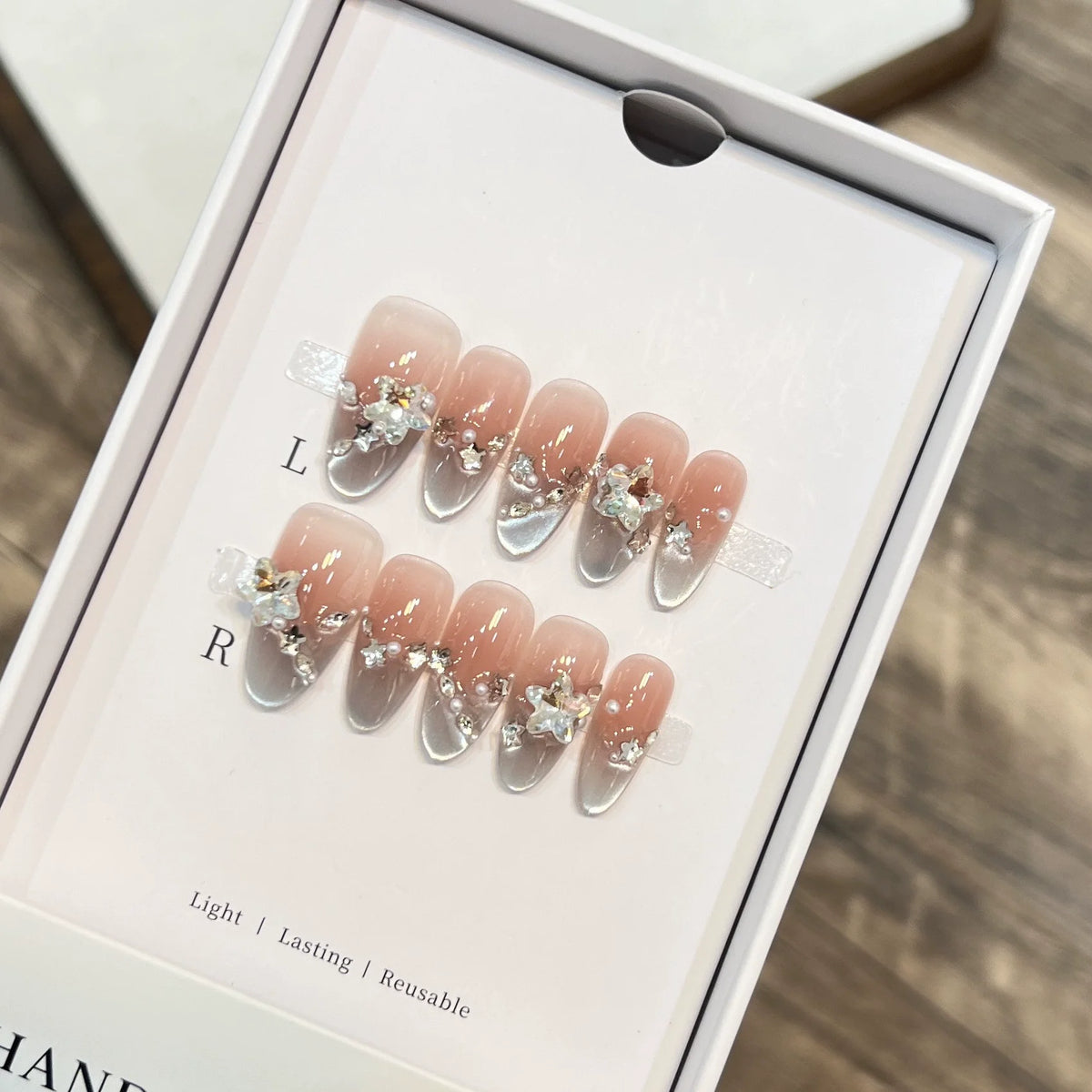 10pcs Handmade Cat Eye Almond Press-On Nails – Light Blue with Bow Accent