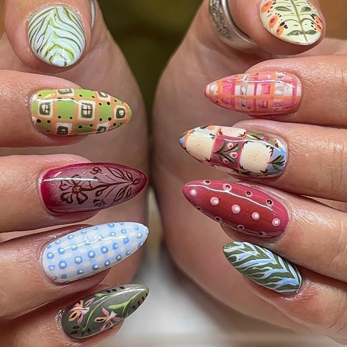 24PCS Wine Red Almond Press-On Nails – Cute Rabbit Bow Plaid Pearl French Fake Nails