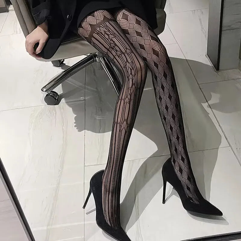 Japanese Lolita Retro Floral Rattan White Hosiery Hot Tights Classic Lolita Hollowed Out Lace Mesh Stockings Bottomed Pantyhose