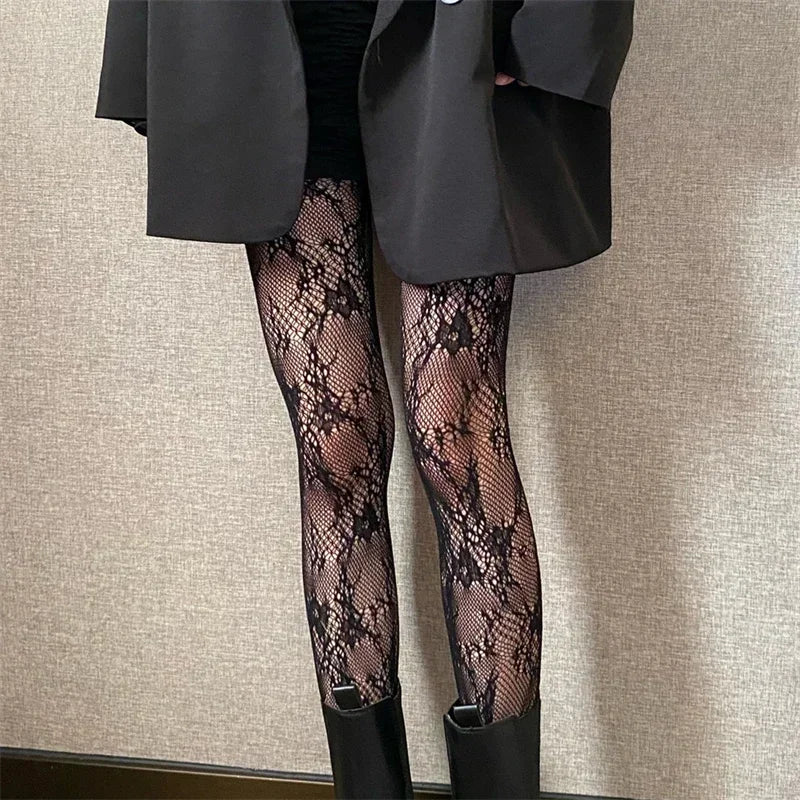 Japanese Lolita Retro Floral Rattan White Hosiery Hot Tights Classic Lolita Hollowed Out Lace Mesh Stockings Bottomed Pantyhose