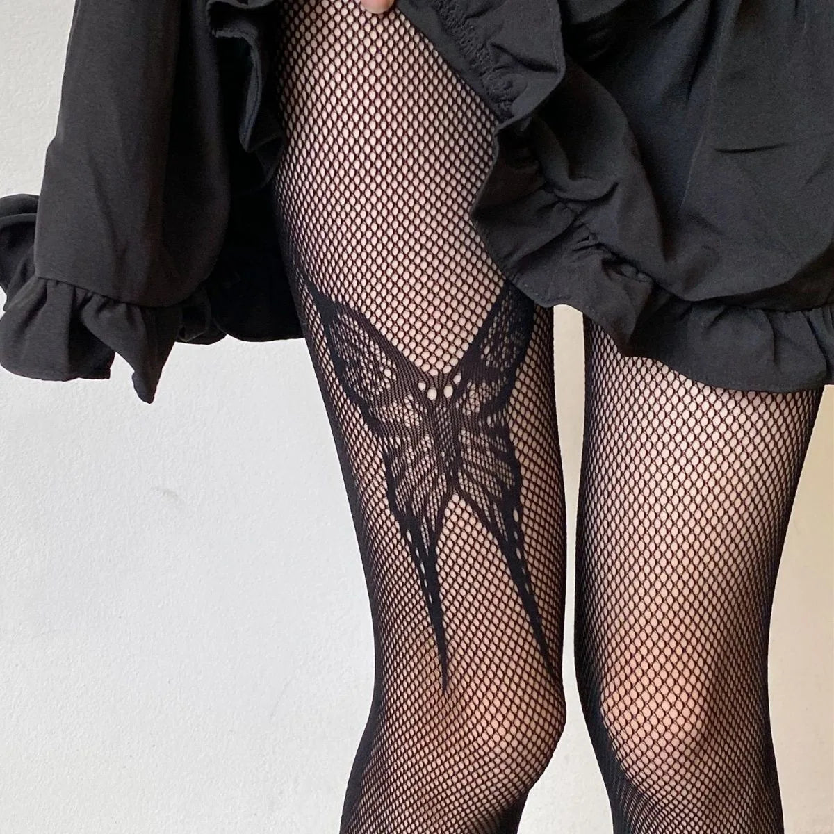 Japanese Lolita Retro Floral Rattan White Hosiery Hot Tights Classic Lolita Hollowed Out Lace Mesh Stockings Bottomed Pantyhose