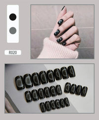 Nail Tip Fake Art Press on Nails with Glue Designs Set Full Artificial Short Packaging Kiss False Clear Cover