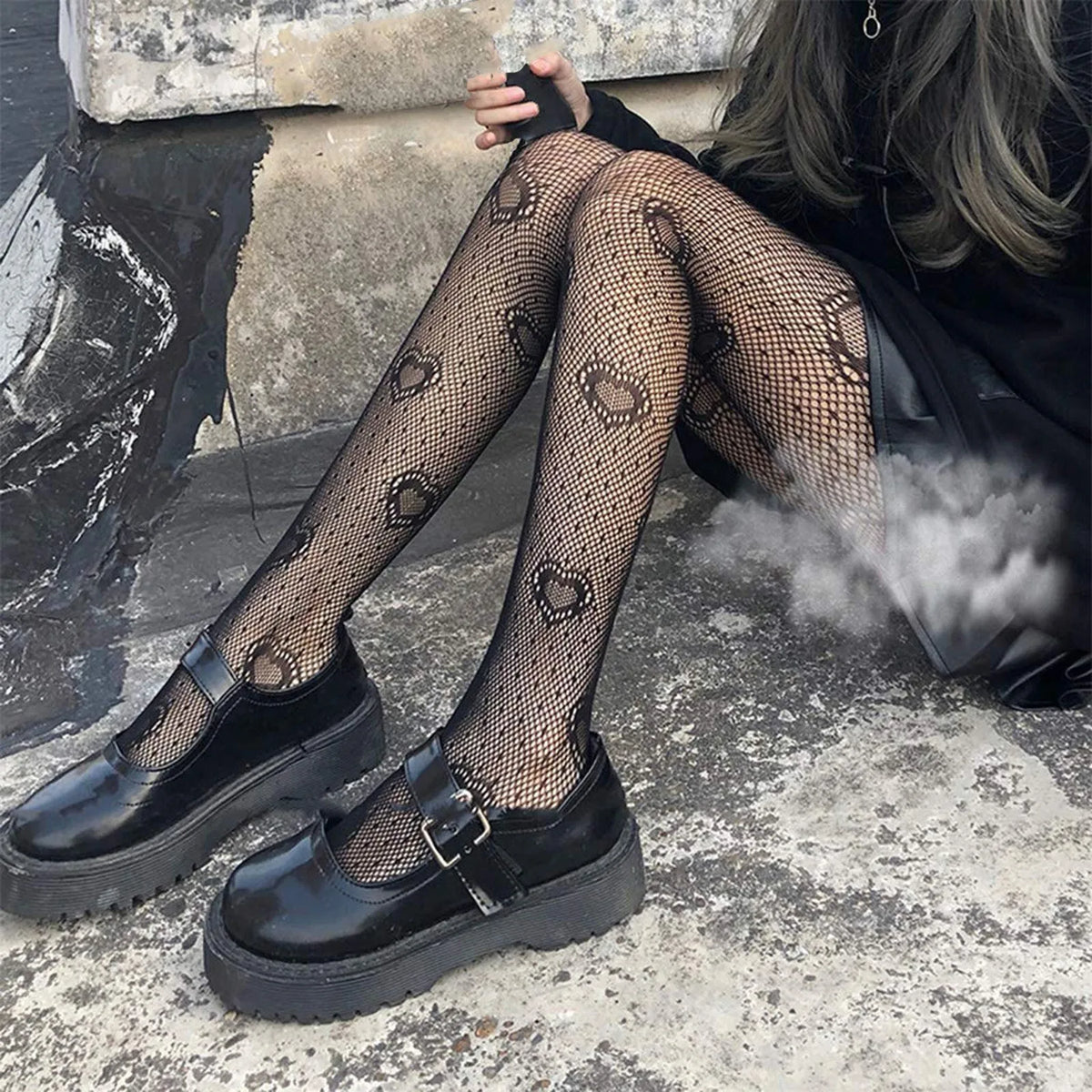 Japanese Lolita Retro Floral Rattan White Hosiery Hot Tights Classic Lolita Hollowed Out Lace Mesh Stockings Bottomed Pantyhose